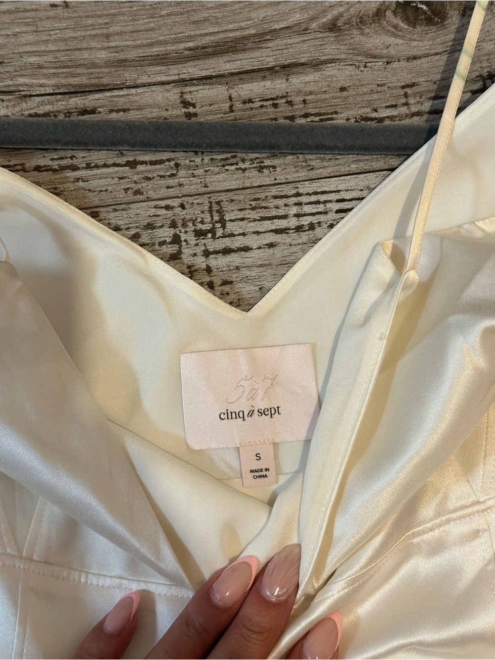 Cinq à Sept Ivory Feather Trim Satin Crop Top – Size S - Picture 2 of 5